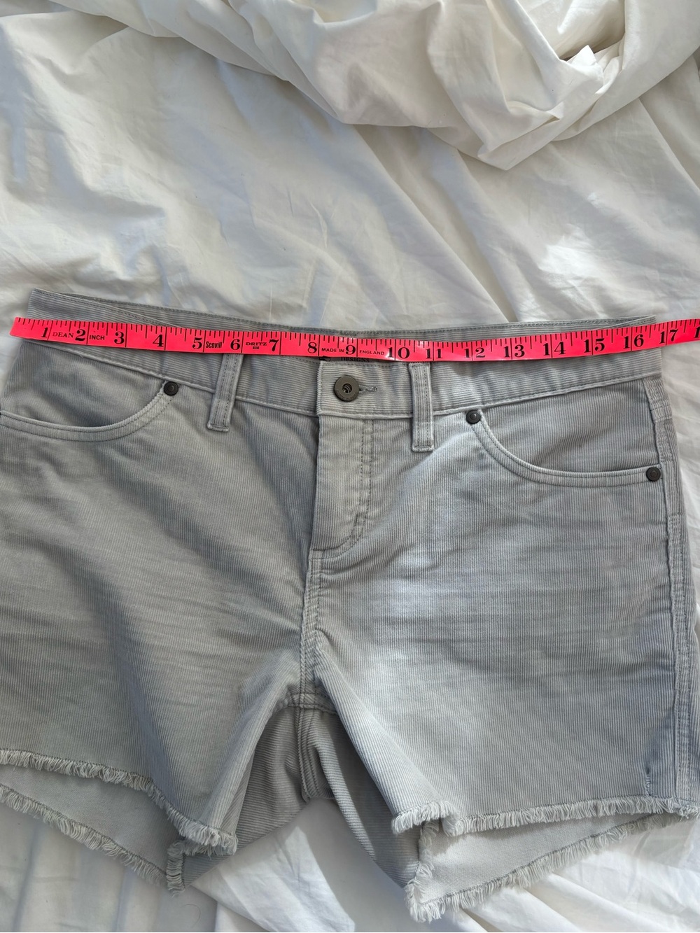 Carve Designs Oahu 4” shorts in quarry grey - Picture 9 of 12